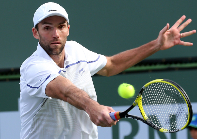 Ivo Karlovic – 2,11 m. | Getty Images Photo by Stephen Dunn