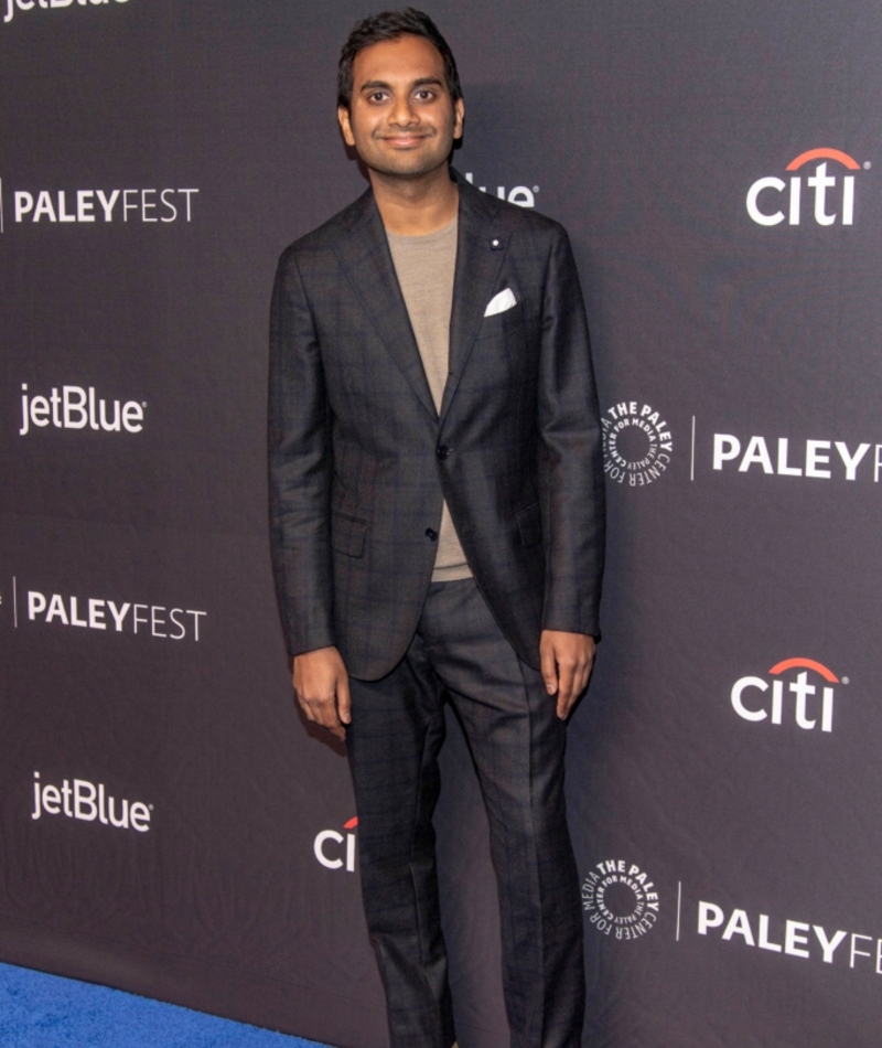 Aziz Ansari tiene una licenciatura en marketing | Shutterstock