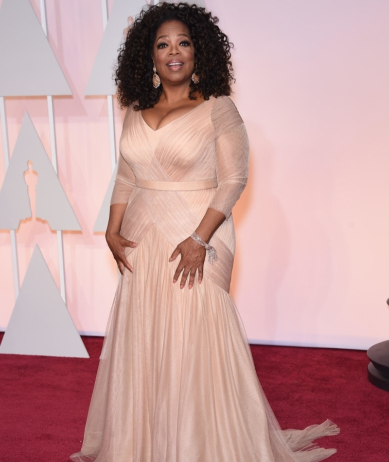 Oprah Winfrey tiene una licenciatura en comunicación | Alamy Stock Photo