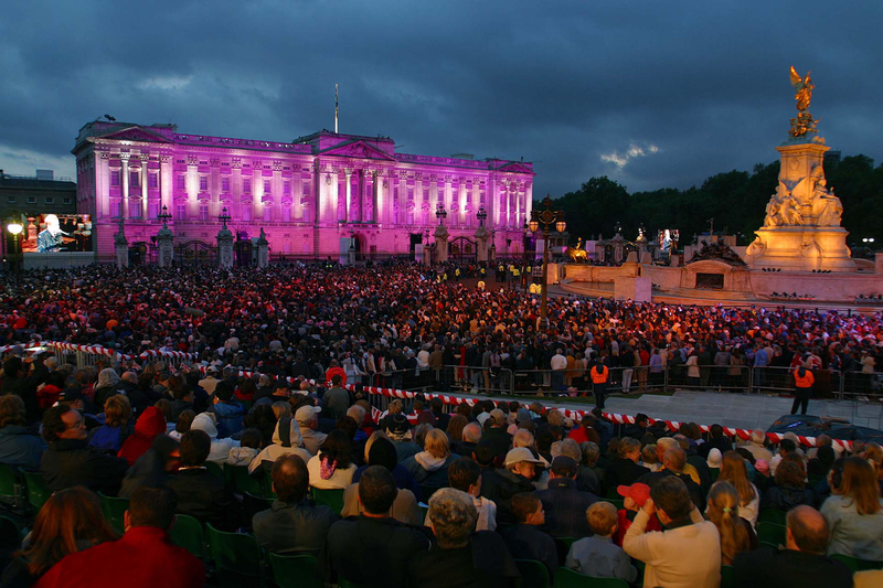 Golden Jubilee | Alamy Stock Photo by Colin McPherson