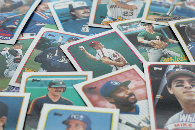 Colocan cromos de béisbol en los radios de las bicicletas | Abigail McCann/Shutterstock