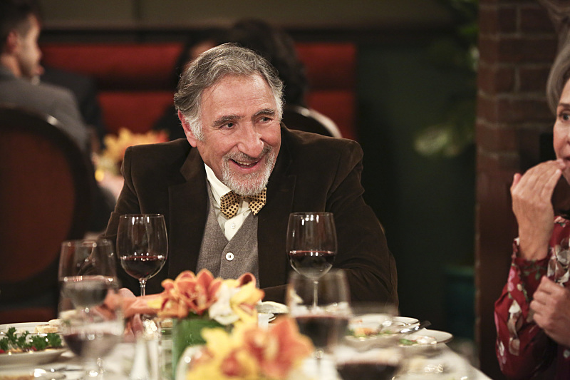 Judd Hirsch como Alfred Hofstadter - antes | MovieStillsDB Photo by Pepito38/Warner Bros.,CBS