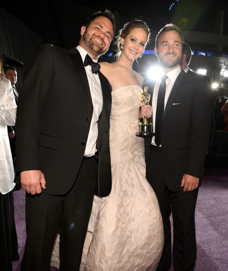 Jennifer Lawrence E Seus Irmãos Ben E Blaine | Getty Images Photo by Kevork Djansezian