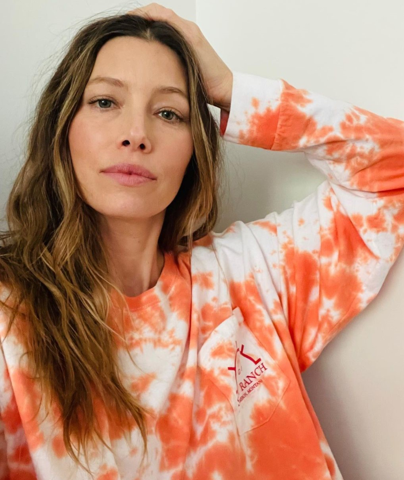 Jessica Speaks Candidly | Instagram/@jessicabiel