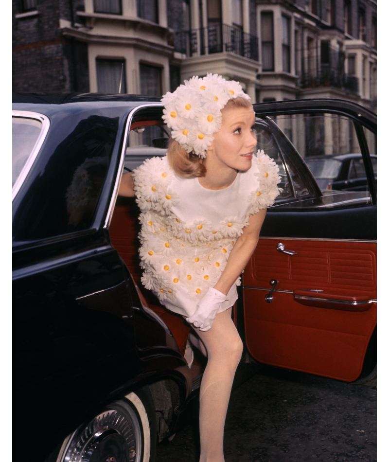 Frau Gänseblümchen | Alamy Stock Photo by PA Images/PA Archive