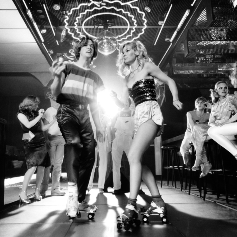 Festas Disco Em Patins | Alamy Stock Photo by ClassicStock/H.ARMSTRONG ROBERTS