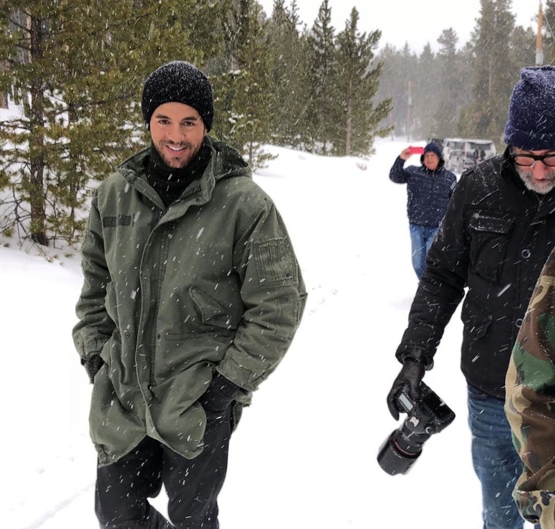 Esquiando Sem Roupa | Instagram/@enriqueiglesias