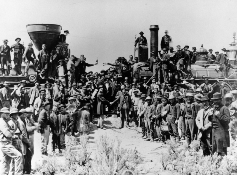 Los trabajadores del ferrocarril | Getty Images Photo by Andrew Joseph Russell/MPI