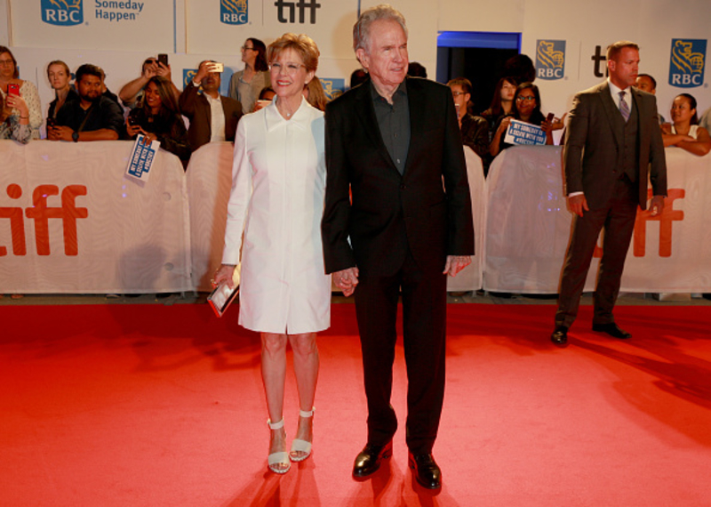 Warren Beatty und Annette Bening | Getty Images Photo by Rich Fury