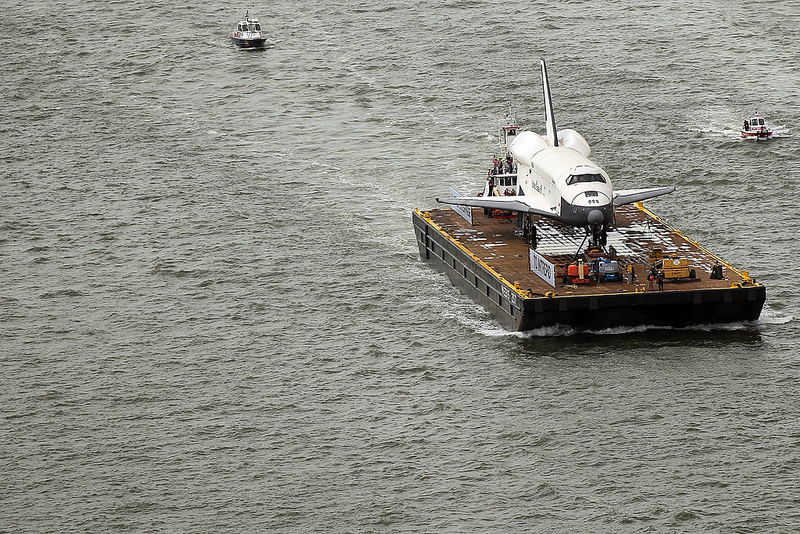 Nave espacial sobre el océano | Getty Images Photo by Spencer Platt