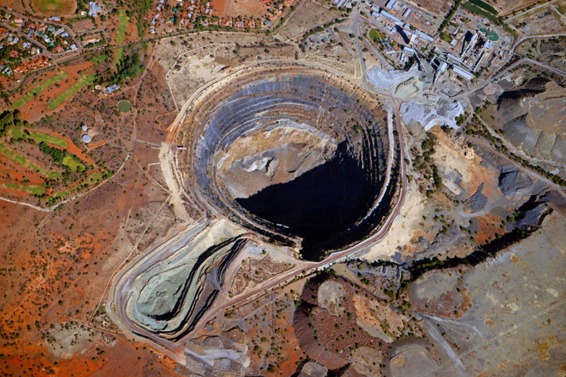 Mina de diamante | Alamy Stock Photo by Holger Weitzel/imageBROKER GmbH & Co. KG