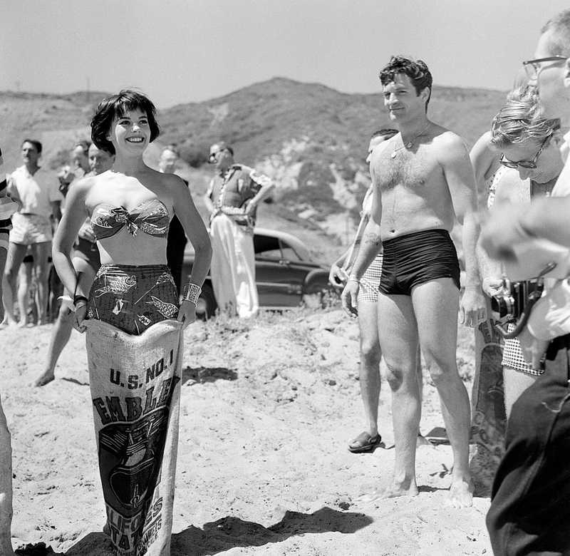 Fun in the Sun | Getty Images Photo by Earl Leaf/Michael Ochs Archives