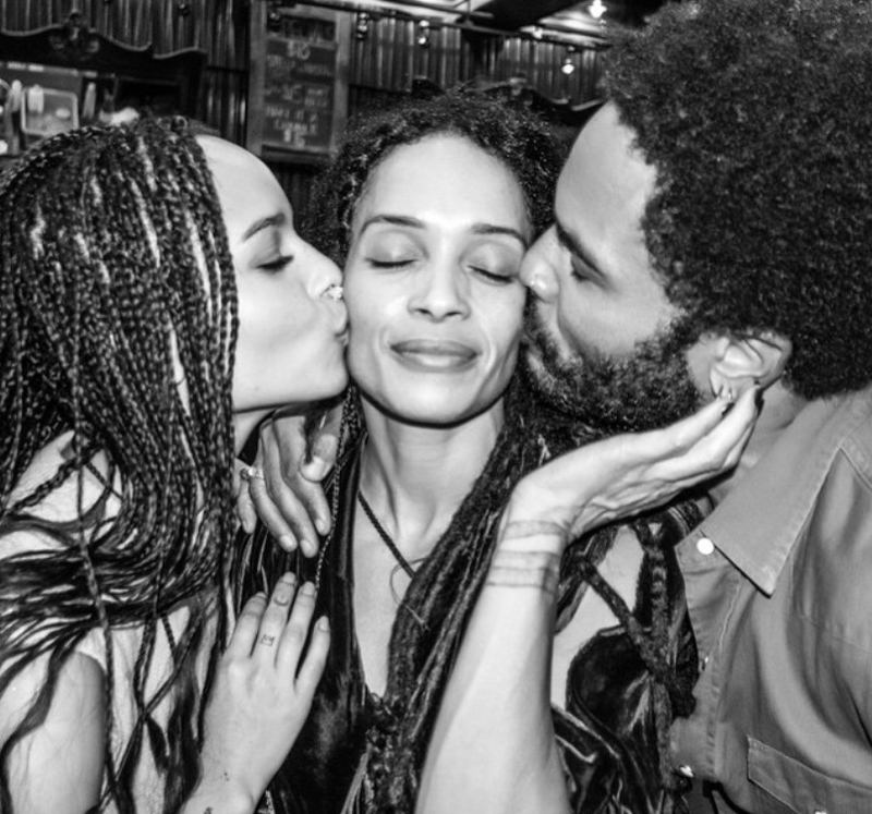 De mãos dadas | Instagram.com/lennykravitz