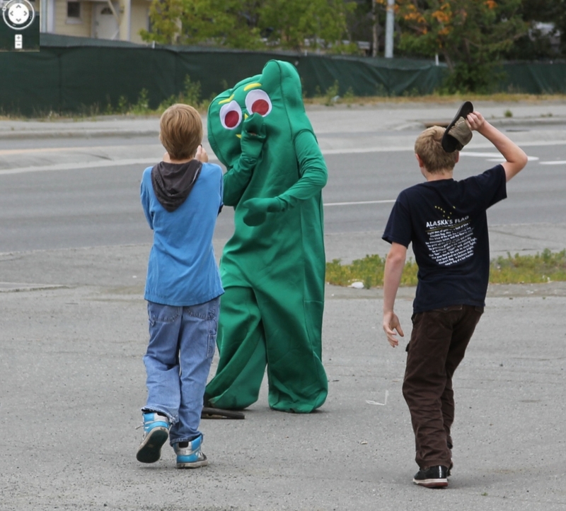 Gumby Under Attack | Imgur.com/mU90VCw via Google Street View