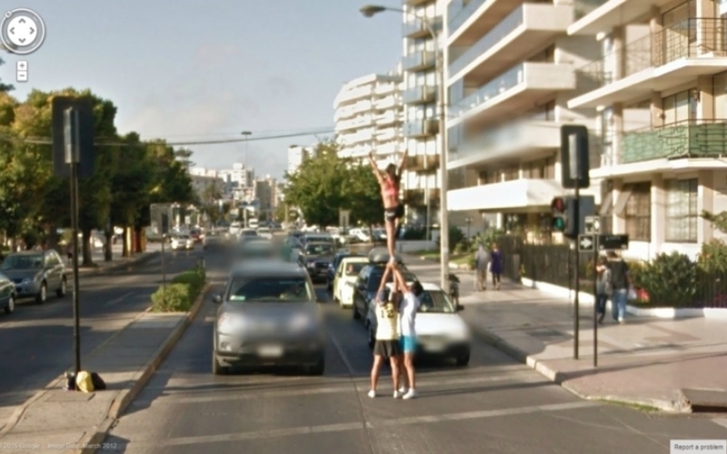 Spenden für unsere Cheerleader-Routine | Imgur.com/my186Ru via Google Street View