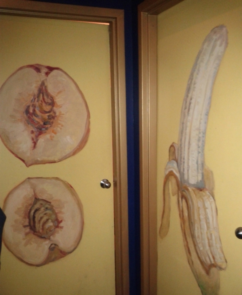 Bananen und Pfirsiche | Imgur.com/VAMyFxG