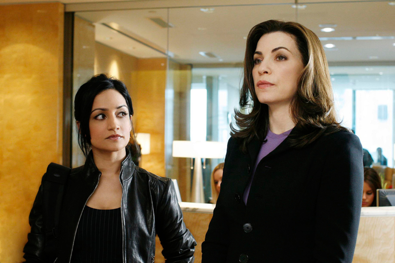 Julianna Margulies vs. Archie Panjabi | Alamy Stock Photo by Moviestore Collection Ltd