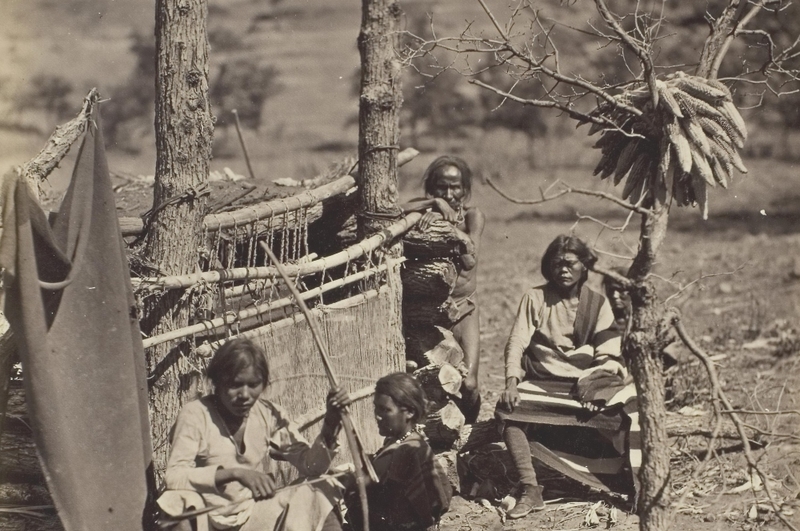 Vida Aborígine Entre Os Indígenas Navajo Perto de Old Fort Defiance, Novo México | Alamy Stock Photo by Album 