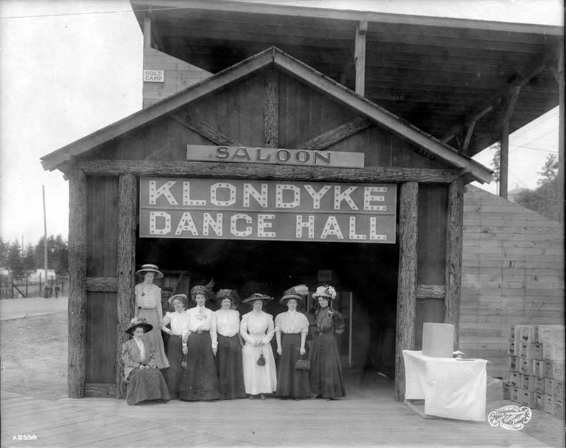 O Klondyke Dance Hall & Saloon Em Seattle | Alamy Stock Photo by Hi-Story