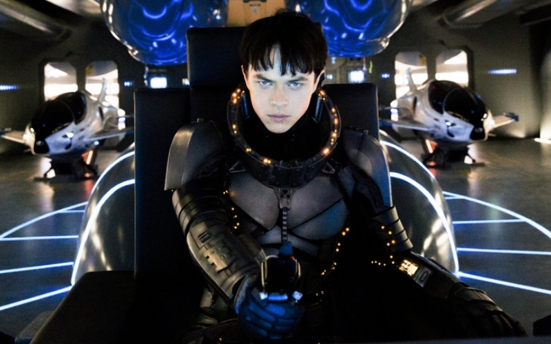 Dane DeHaan como Valerian en Valerian y la ciudad de los mil planetas | Alamy Stock Photo by Atlaspix