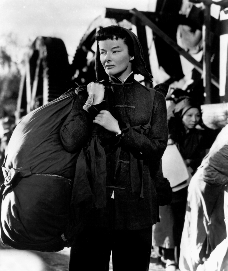 Katherine Hepburn como Jade en Dragon Seed | Alamy Stock Photo by Allstar Picture Library Ltd 