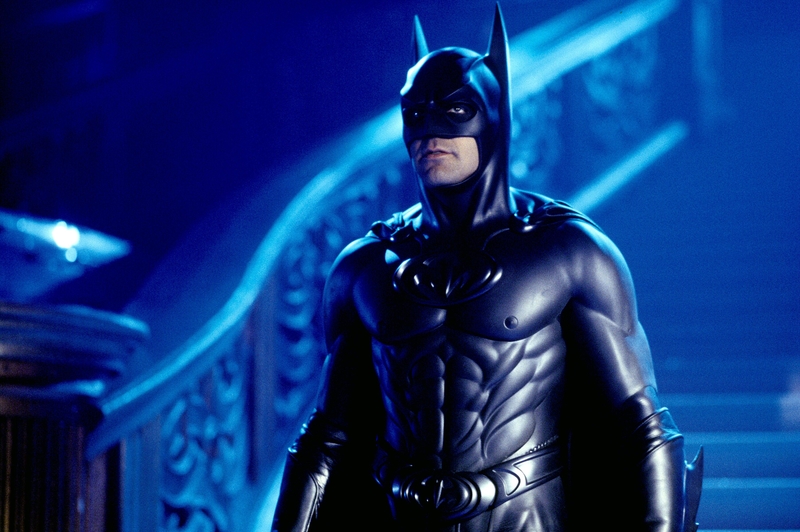 George Clooney como Batman en Batman y Robin | Alamy Stock Photo