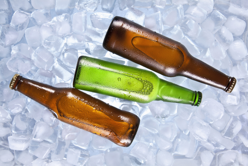 Botellas de cuello largo | Shutterstock