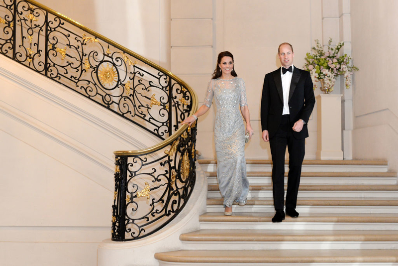 Chicas, la cabeza bien alta | Getty Images Photo by Pool/Samir Hussein/WireImage