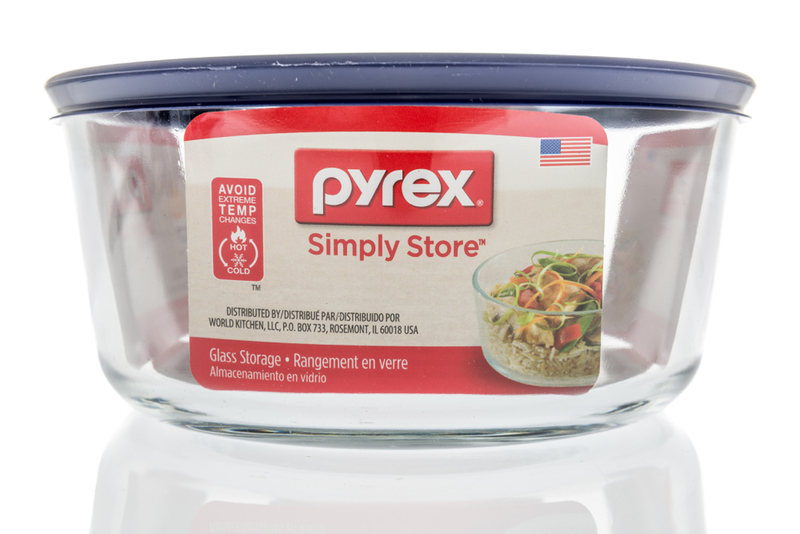 Fabricado en EE.UU.: cristalería Pyrex | Keith Homan/Shutterstock