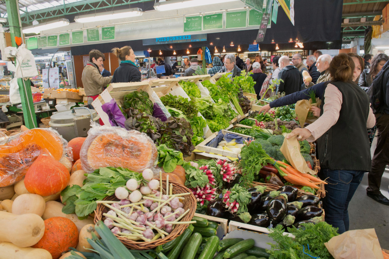 Le Marché Des Enfants Rouges — The Oldest Food Market in Paris | Alamy Stock Photo