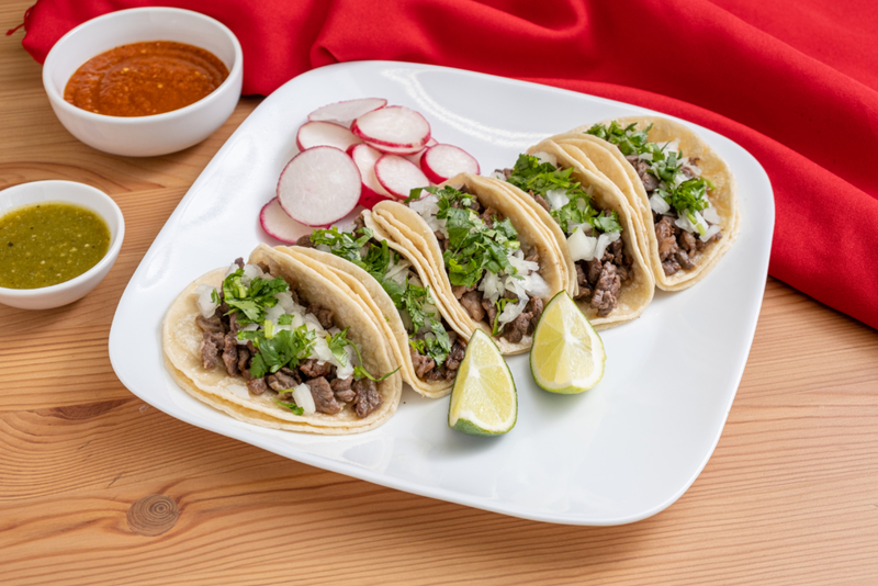 Tacos de la gente blanca | Shutterstock