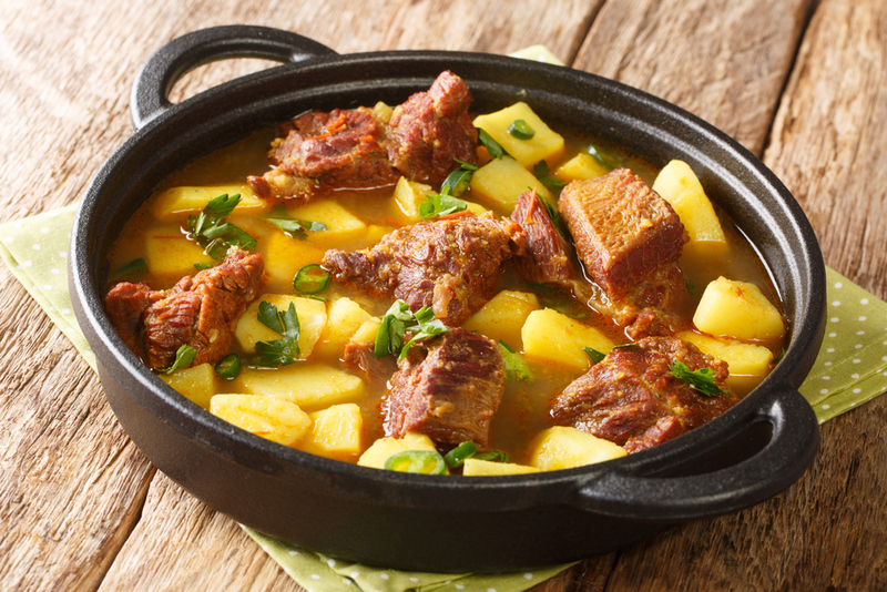 Carne con papas | Shutterstock