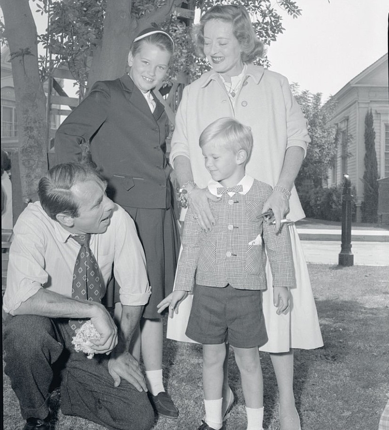 Motivated by Greed | Getty Images Photo by Bettmann