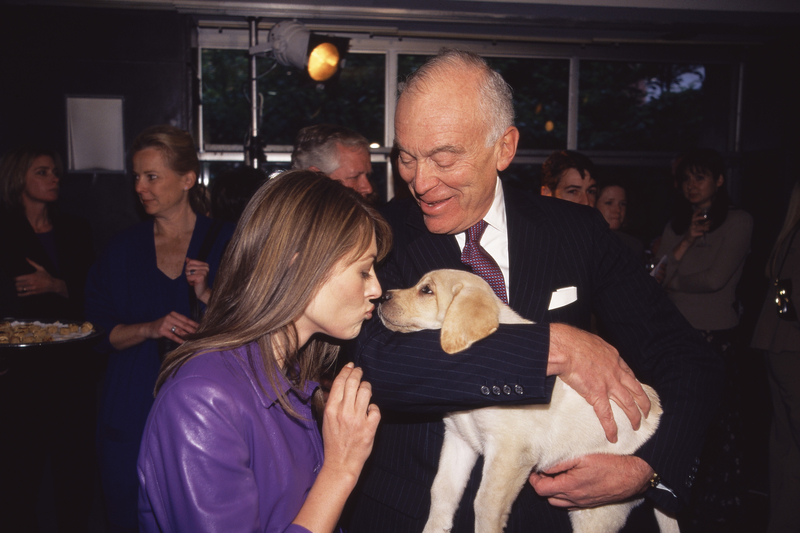 A todo el mundo le gusta un perro | Getty Images Photo by Patrick McMullan