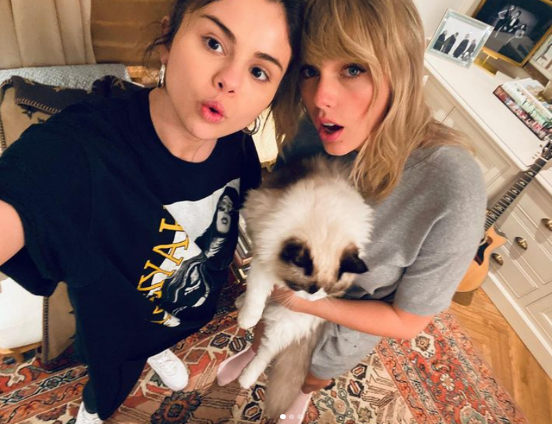 Ela É Amiga Da Taylor Swift | Instagram/@selenagomez