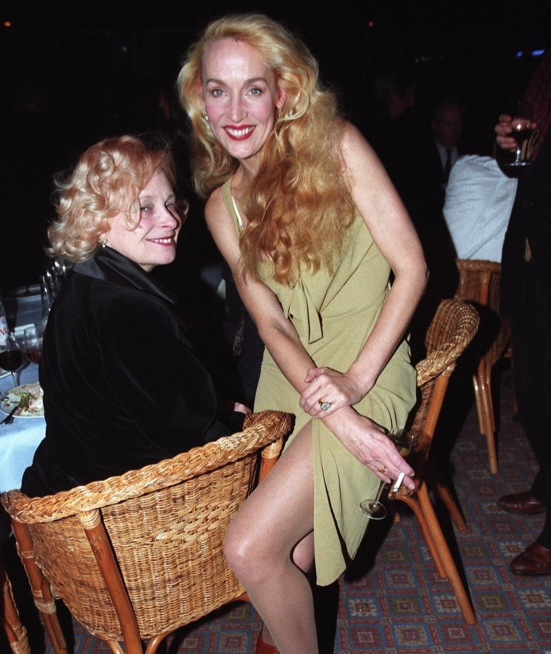 Jerry Hall Mostra Tudo | Getty Images Photo by Michel Dufour/WireImage