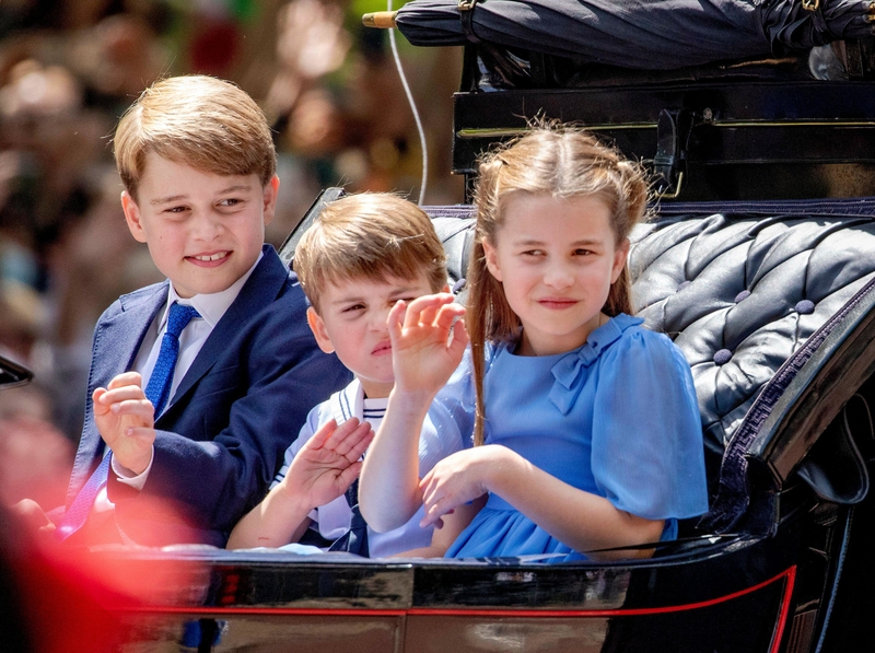 Being Graceful Is a Rule Even for the Children | Alamy Stock Photo by dpa picture alliance 