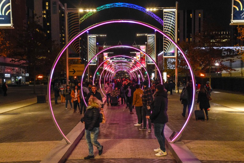 Tunnel der Lichter | Alamy Stock Photo