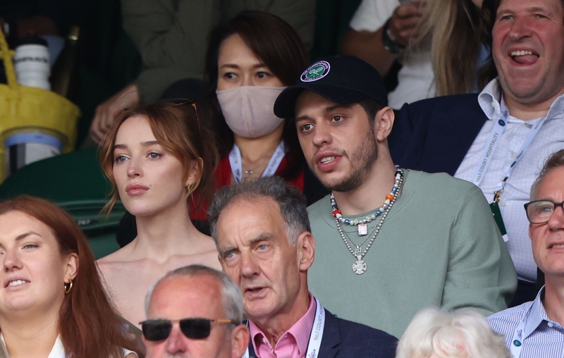 Pete and Phoebe at Wimbledon | Alamy Stock Photo