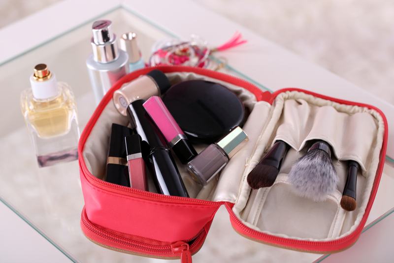 Makeup That Won’t Break Mid-Trip | Shutterstock