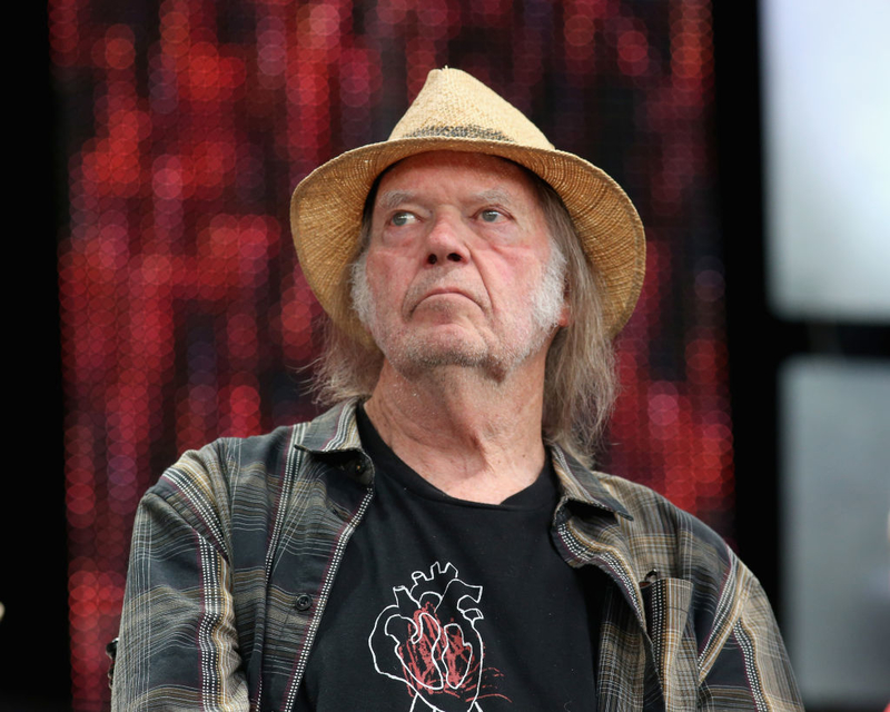 Neil Young hoy | Getty Images Photo by Gary Miller