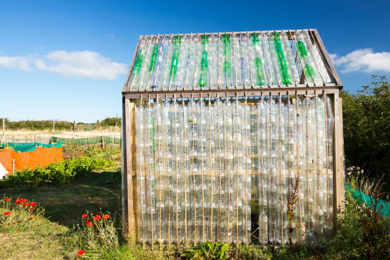 Recycele deine Flaschen | Alamy Stock Photo