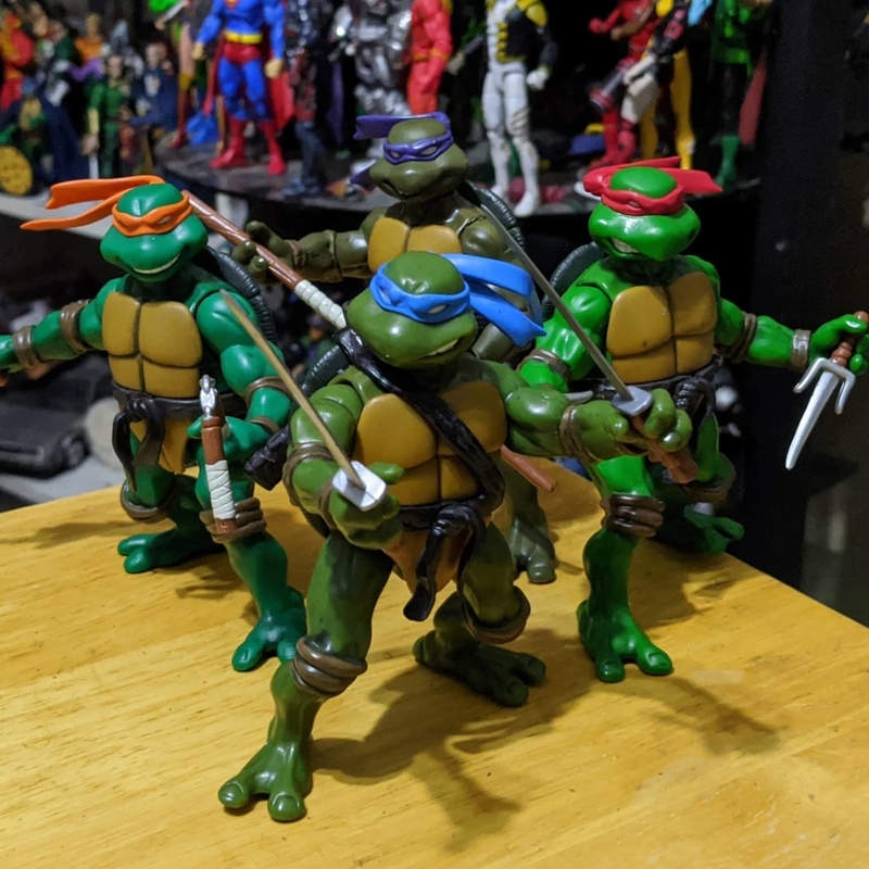 Figuras de acción de las Tortugas Ninja de los años 80 | Reddit.com/Captainubernerd