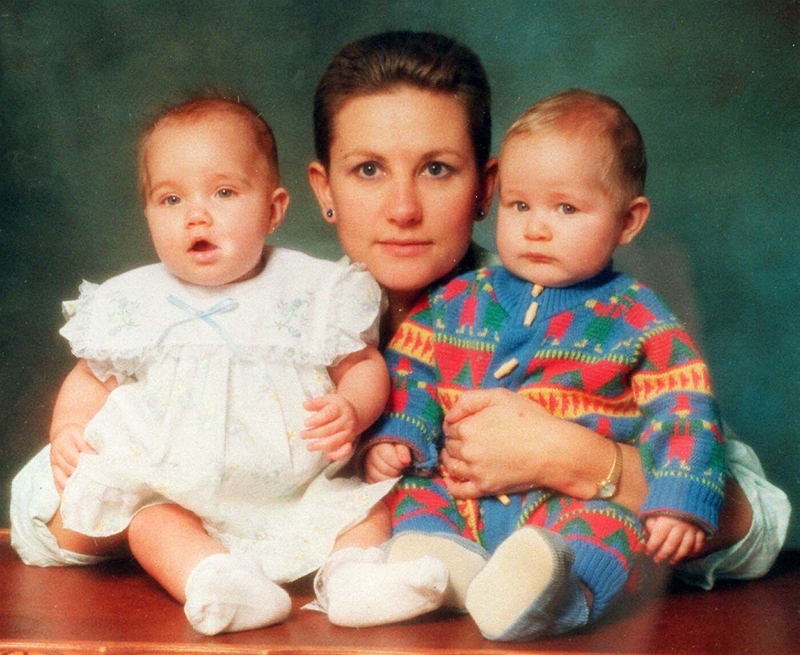 Babys zum Verkauf | Alamy Stock Photo by PA Images