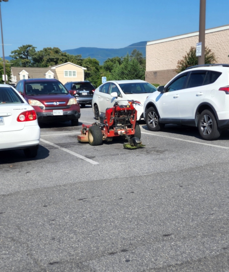 É um cortador de grama, não um transportador | Imgur.com/LkTQd60