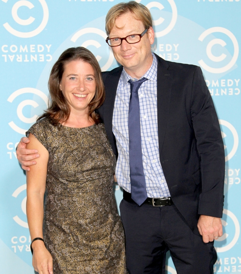 Andrew Daly y Carri Levinson (casados) | Getty Images Photo by Rachel Murray