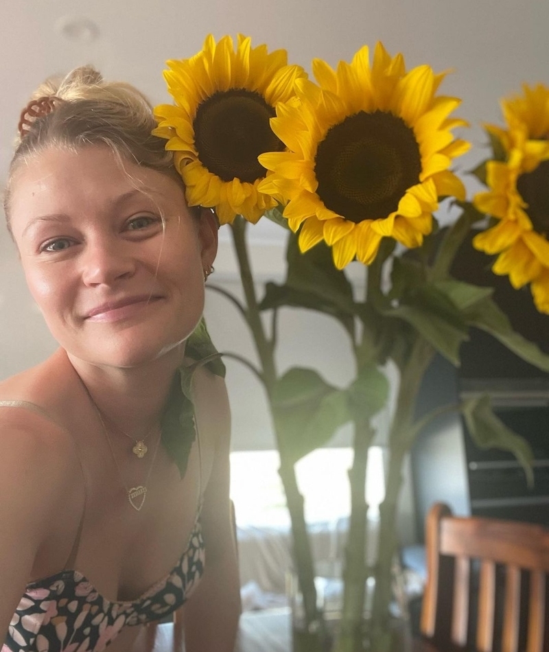 Emilie De Ravin – Nancy | Instagram/@emiliede_ravin