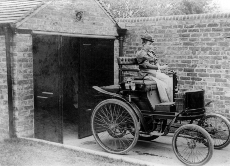 It Can’t Hurt(u) to Learn from the Best | Getty Images Photo by National Motor Museum/Heritage Images