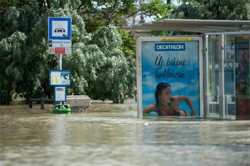 Advertencia: Posible Inundación | Reddit.com/maximm3k