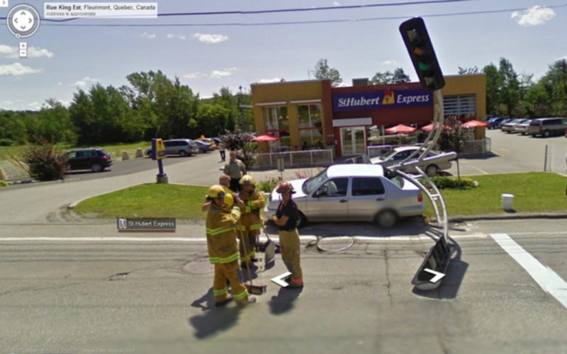 Semáforo No Carro | Imgur.com/KdqsTrS via Google Street View